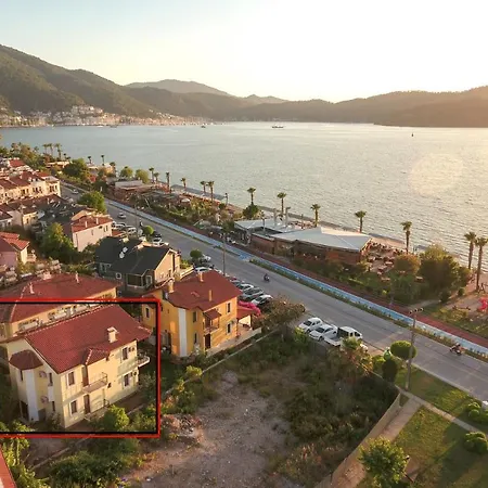 Hotel apartamentowy Yali *