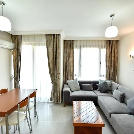 Aparthotel Yali